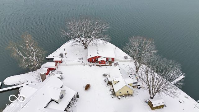 9405 E Southshore Drive, Unionville, IN 47468