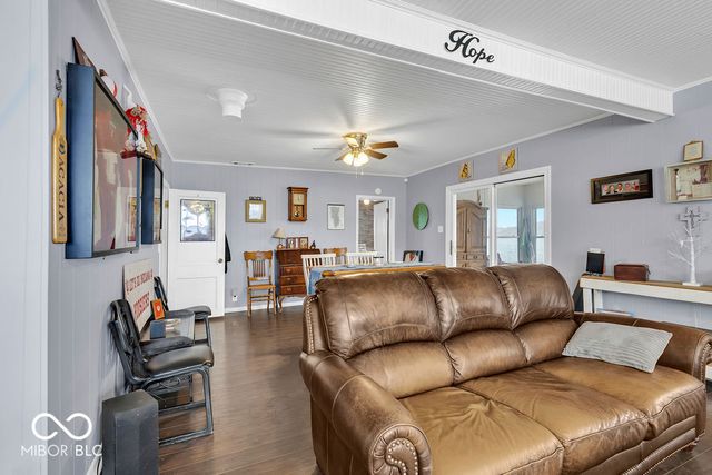 9405 E Southshore Drive, Unionville, IN 47468