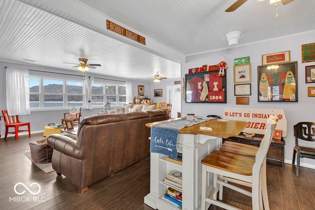 9405 E Southshore Drive, Unionville, IN 47468