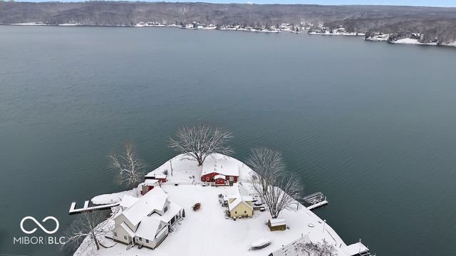 9405 E Southshore Drive, Unionville, IN 47468