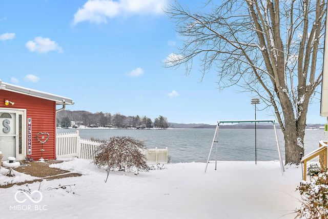 9405 E Southshore Drive, Unionville, IN 47468