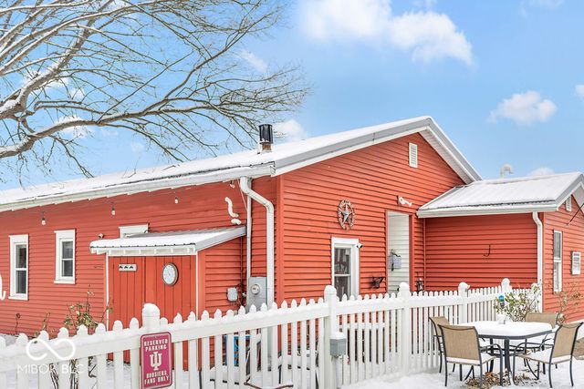 9405 E Southshore Drive, Unionville, IN 47468