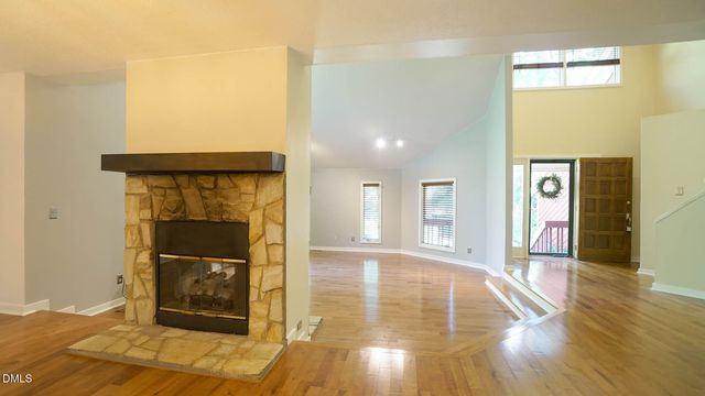 818 Lake Forest Drive, Raleigh, NC 27615