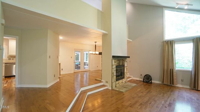 818 Lake Forest Drive, Raleigh, NC 27615