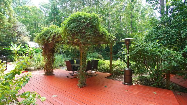 818 Lake Forest Drive, Raleigh, NC 27615