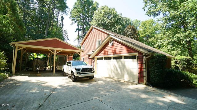 818 Lake Forest Drive, Raleigh, NC 27615