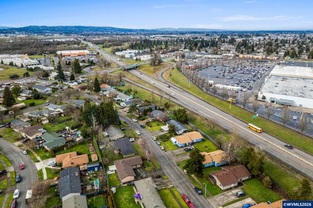 4133 & 4143 Campbell Dr SE, Salem, OR 97317