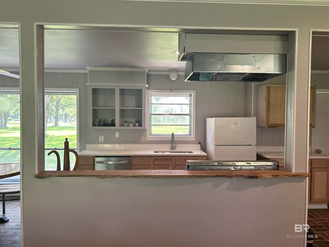 40728 Whitehouse Fork Road, Bay Minette, AL 36507