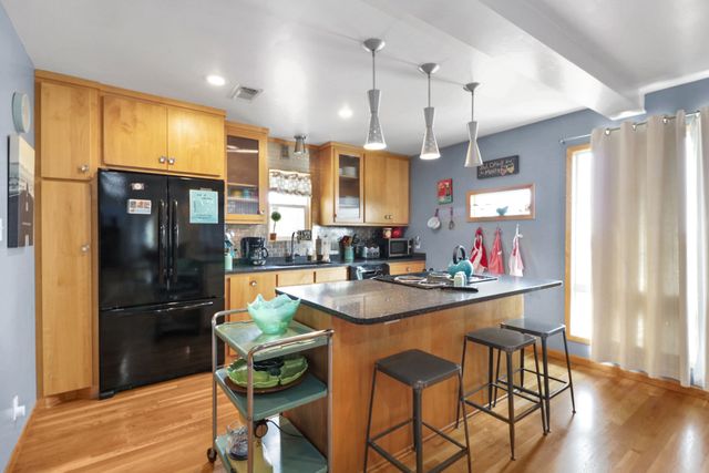 607 W Hill Side Drive, Coleman, TX 76834