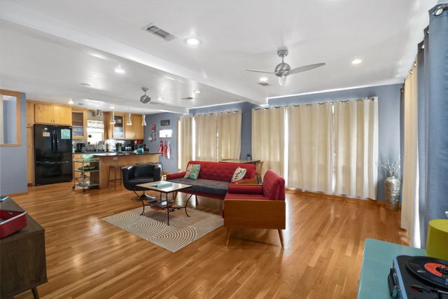 607 W Hill Side Drive, Coleman, TX 76834