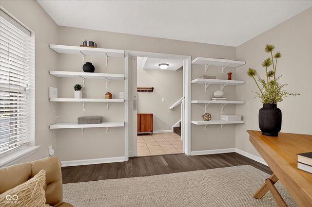 963 2nd Avenue NW, Carmel, IN 46032