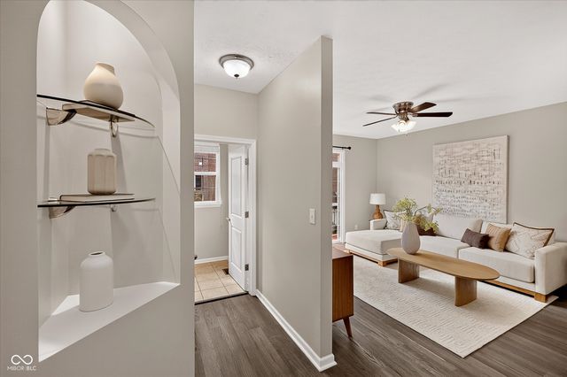 963 2nd Avenue NW, Carmel, IN 46032