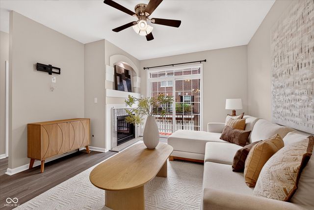 963 2nd Avenue NW, Carmel, IN 46032