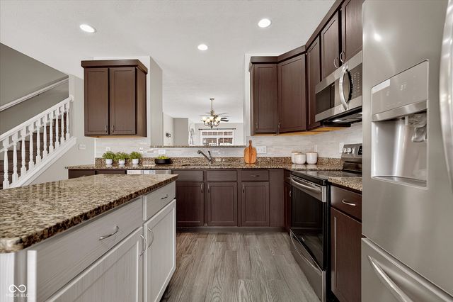963 2nd Avenue NW, Carmel, IN 46032