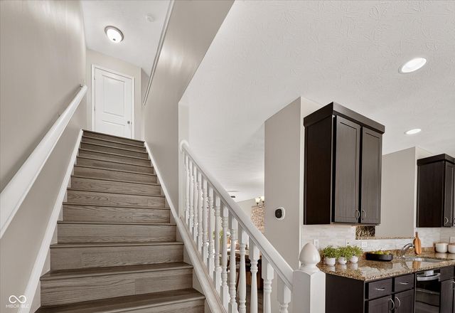 963 2nd Avenue NW, Carmel, IN 46032