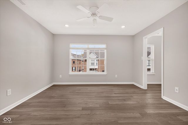 963 2nd Avenue NW, Carmel, IN 46032