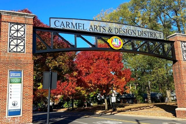 963 2nd Avenue NW, Carmel, IN 46032