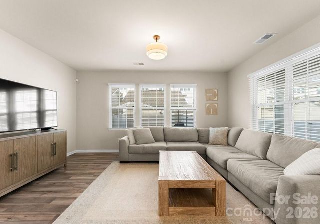 927 Cobbled Way, Fort Mill, SC 29715