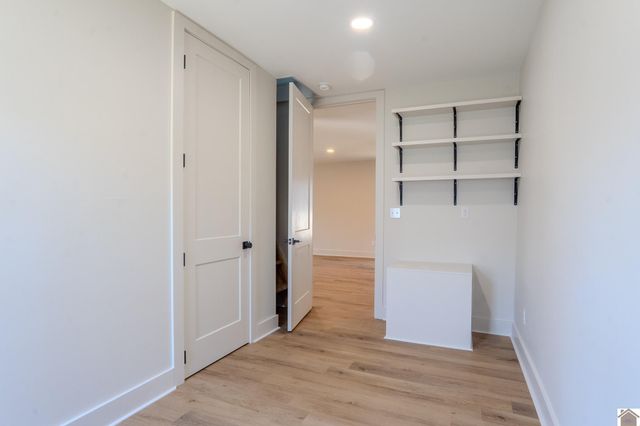 2737 Ohio St L3 B8, Paducah, KY 42003