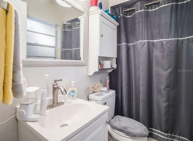 7004 LAMBRIGHT COURT, Tampa, FL 33634