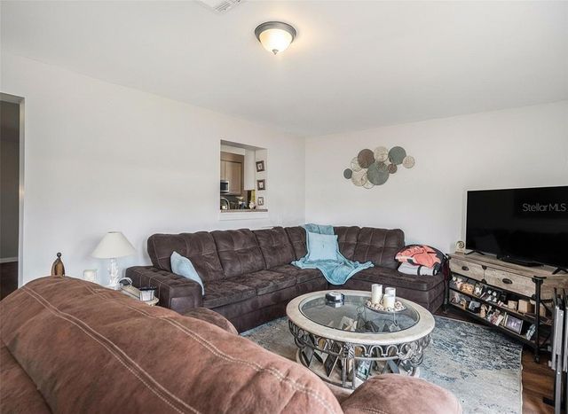 7004 LAMBRIGHT COURT, Tampa, FL 33634