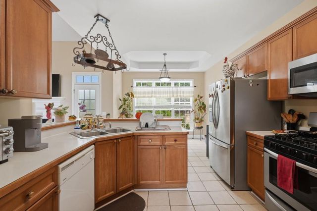 812 N Bay Overlook, Villa Rica, GA 30180