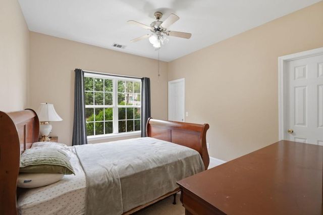 812 N Bay Overlook, Villa Rica, GA 30180