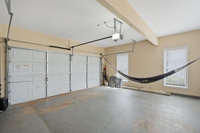 812 N Bay Overlook, Villa Rica, GA 30180