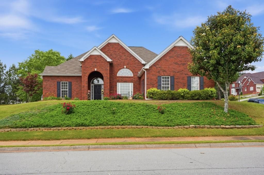 812 N Bay Overlook, Villa Rica, GA 30180