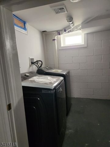 464 Walnut St, Elizabeth City, NJ 07201