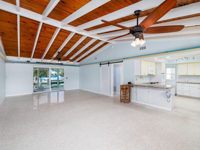 W 466 Shore Drive, Summerland Key, FL 33042
