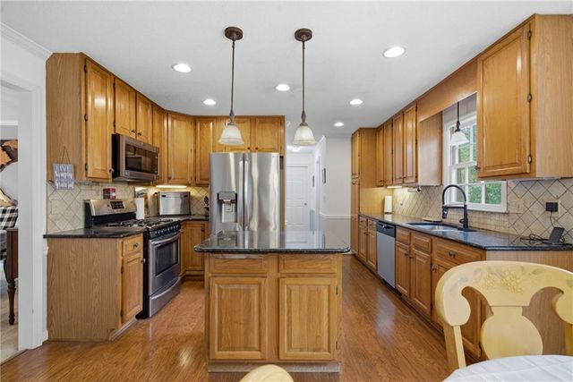 539 Wagner Way NE, Kennesaw, GA 30144