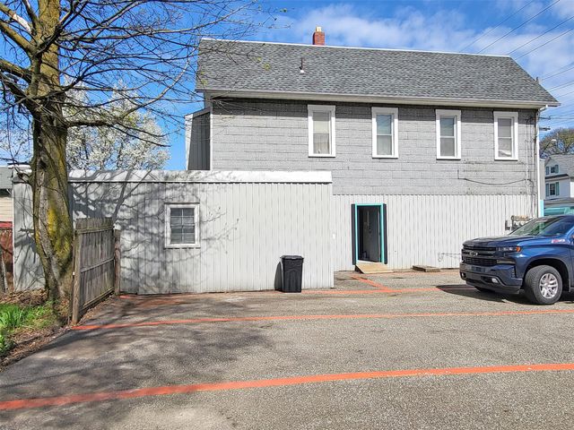 2930 CHERRY Street, Erie, PA 16508