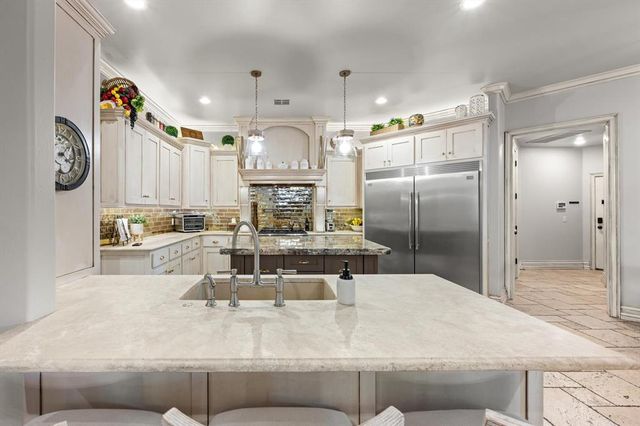 2409 Old Creek Road, Edmond, OK 73034