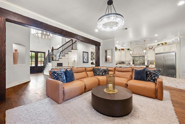 2409 Old Creek Road, Edmond, OK 73034