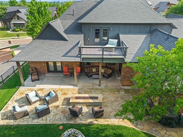 2409 Old Creek Road, Edmond, OK 73034