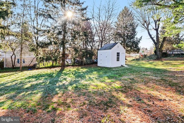 14 GREENWAY DR, Mechanicsburg, PA 17055