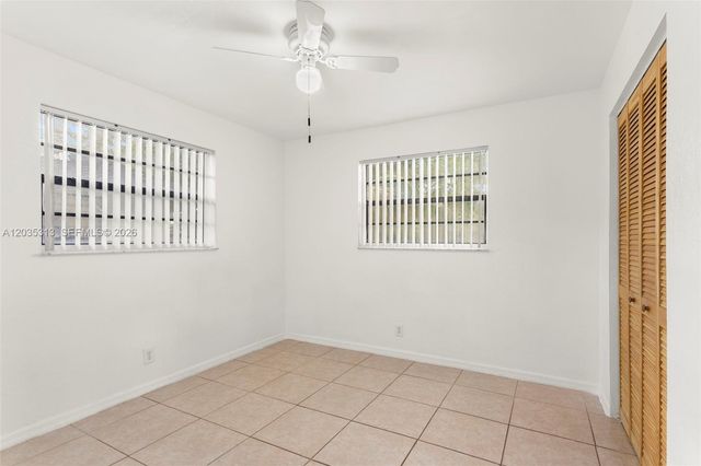 4120 SW 19th St 1, West Park, FL 33023