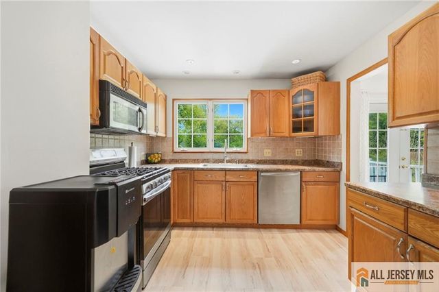 56 Ferris Road, Edison, NJ 08817