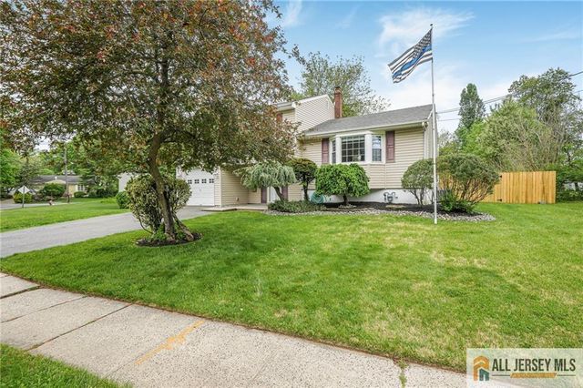 56 Ferris Road, Edison, NJ 08817
