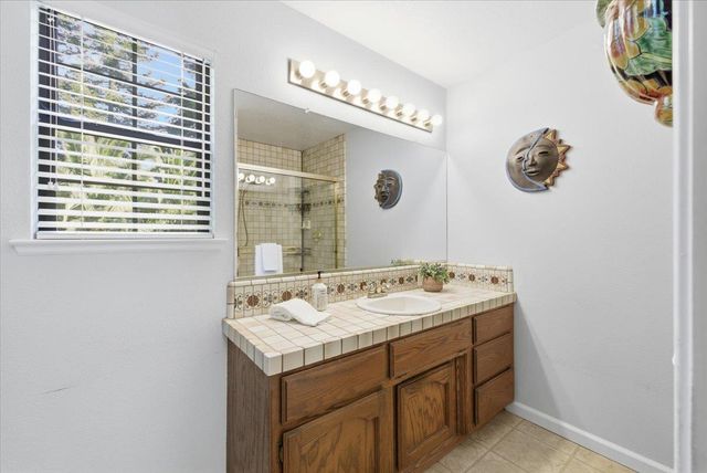 7095 Murdock Way, Carmichael, CA 95608