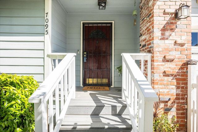 7095 Murdock Way, Carmichael, CA 95608