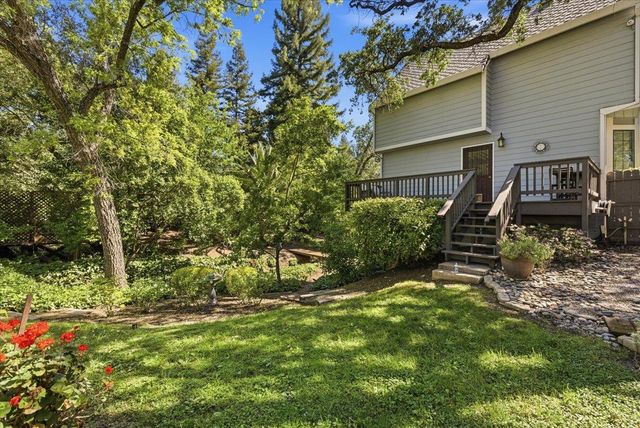 7095 Murdock Way, Carmichael, CA 95608