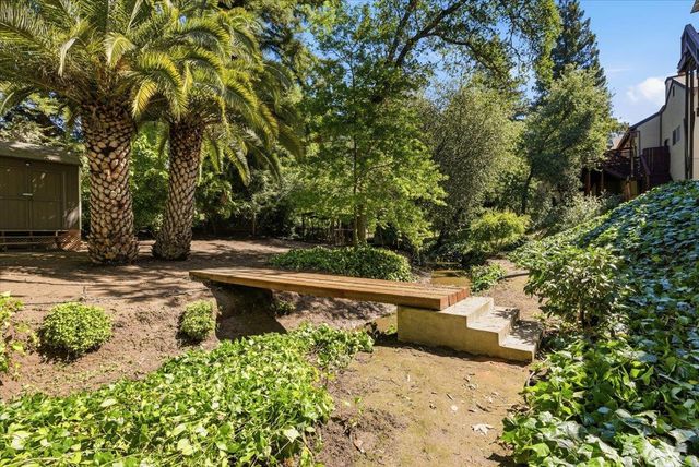 7095 Murdock Way, Carmichael, CA 95608