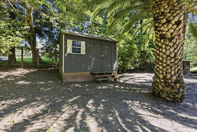 7095 Murdock Way, Carmichael, CA 95608