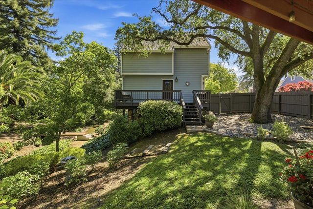 7095 Murdock Way, Carmichael, CA 95608