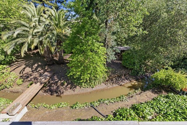 7095 Murdock Way, Carmichael, CA 95608