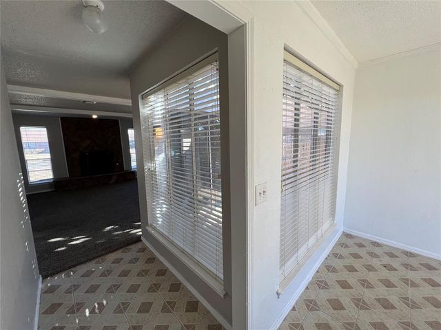 1017 S Neptune Street, Edmond, OK 73003
