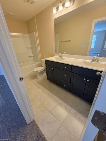 1751 Eastfall Street, Kernersville, NC 27284