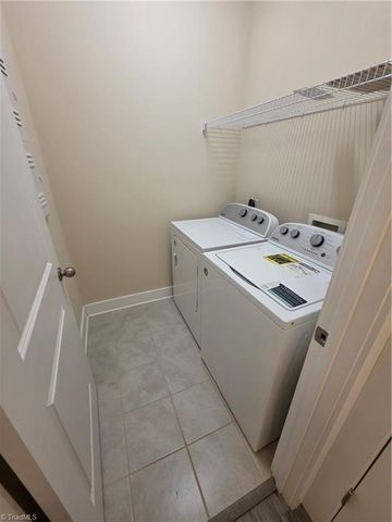 1751 Eastfall Street, Kernersville, NC 27284